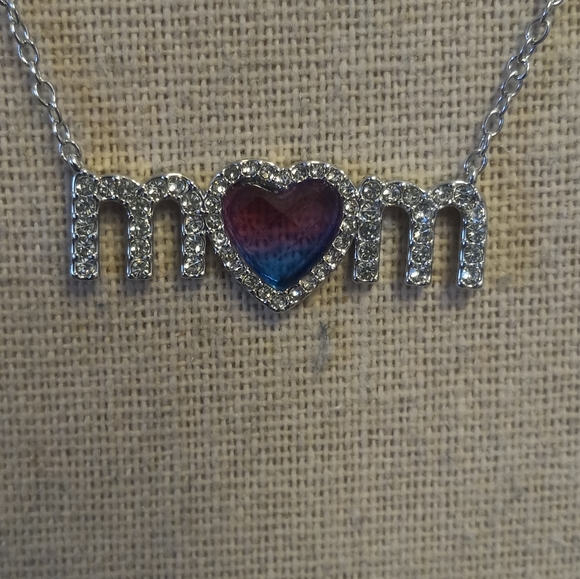 $16 New Necklace Set - Picture 5 of 5